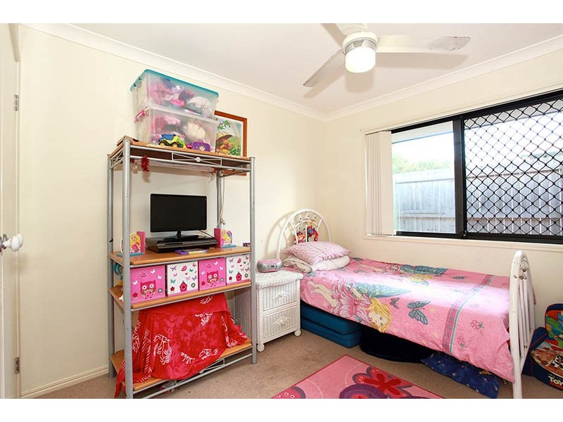24 Hurst Street, Crestmead QLD 4132