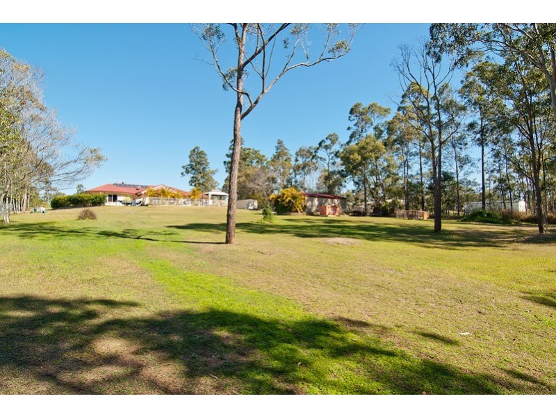 197 Equestrian Drive, New Beith QLD 4124