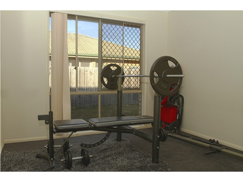 35 Lake Borumba St, Logan Reserve QLD 4133