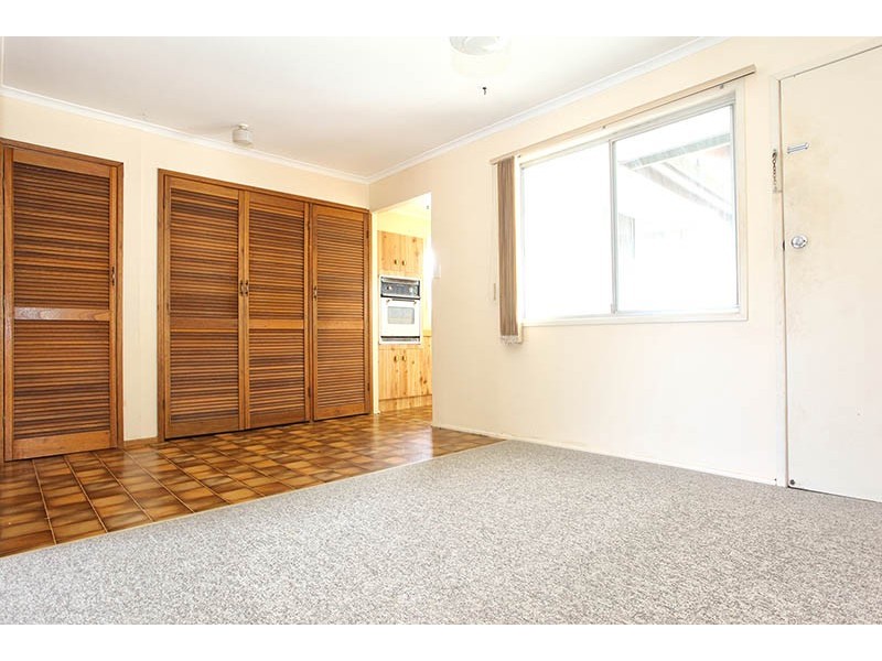 15 Fawcett Street, Kingston QLD 4114
