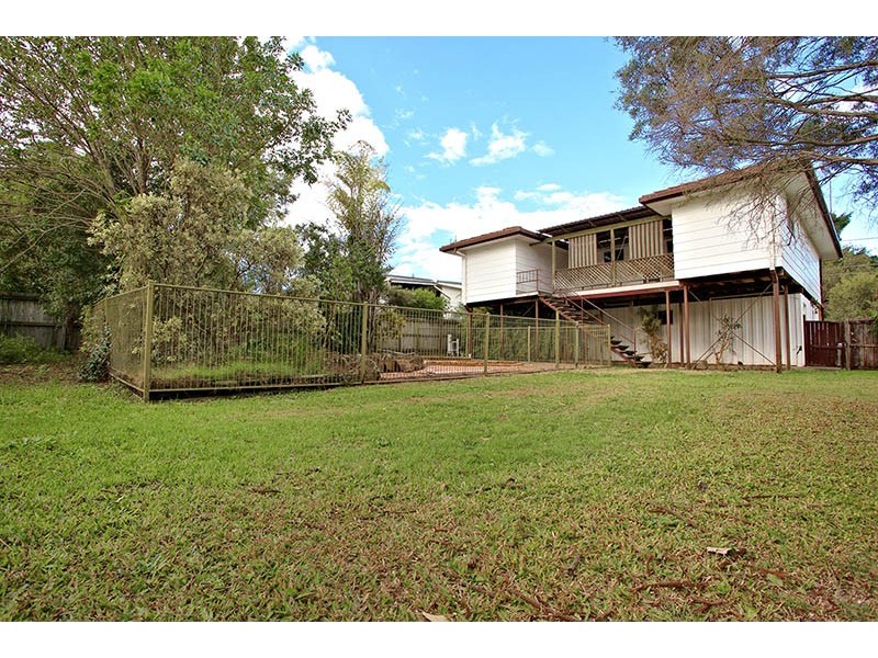 15 Fawcett Street, Kingston QLD 4114