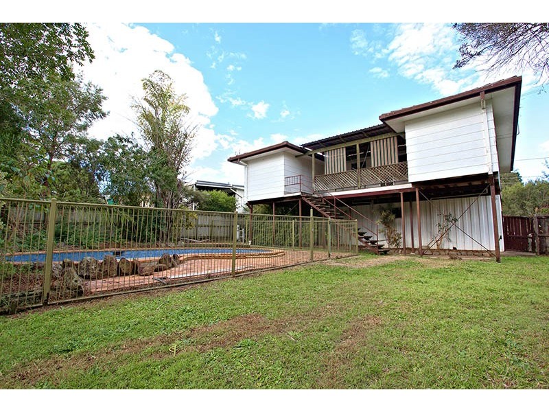 15 Fawcett Street, Kingston QLD 4114