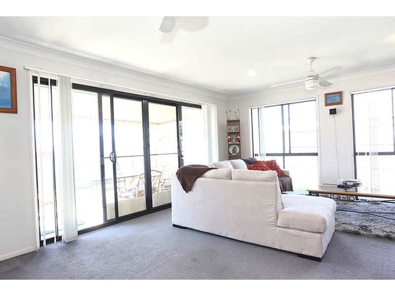 11 Ella Court, Marsden QLD 4132