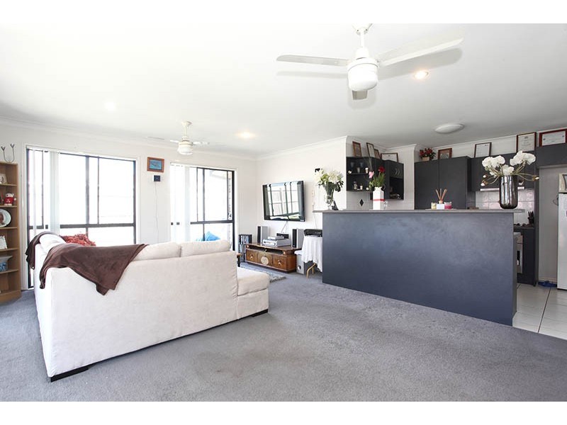 11 Ella Court, Marsden QLD 4132