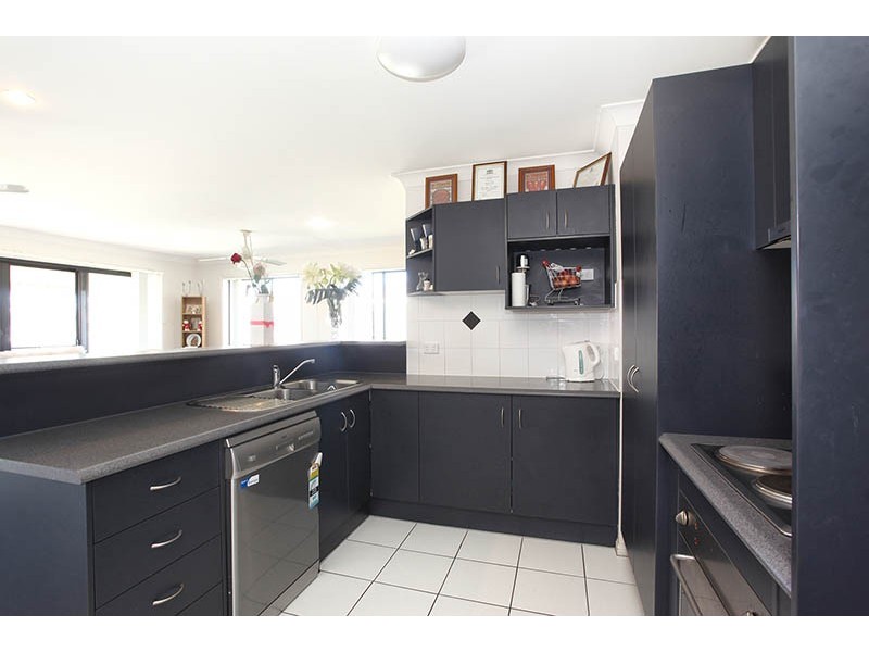 11 Ella Court, Marsden QLD 4132