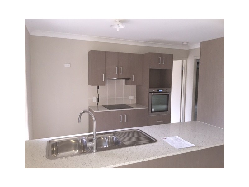 21a Leanne Street, Marsden QLD 4132