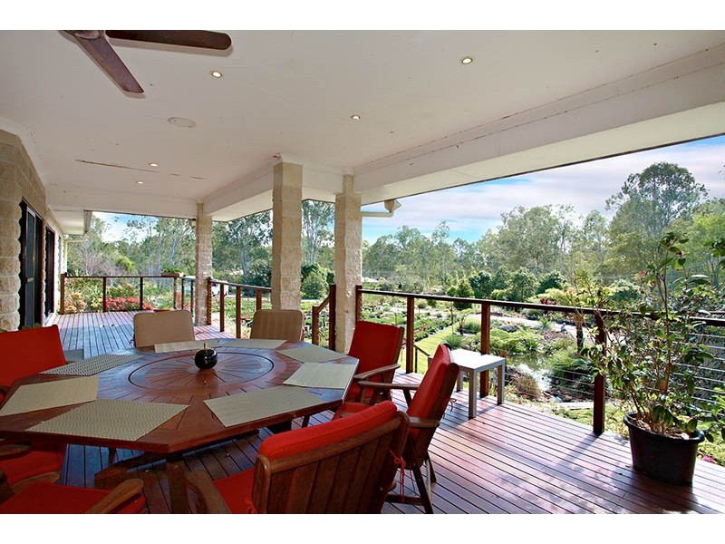 203 Rossmore Road, Chambers Flat QLD 4133