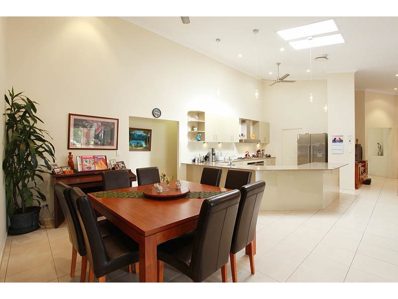 203 Rossmore Road, Chambers Flat QLD 4133