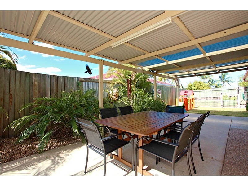 5 Mckenzie Court, Crestmead QLD 4132