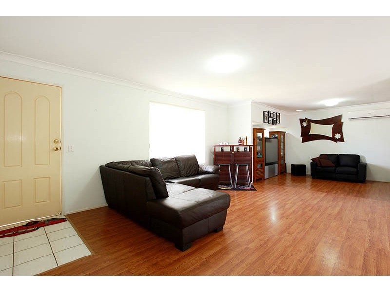 5 Mckenzie Court, Crestmead QLD 4132