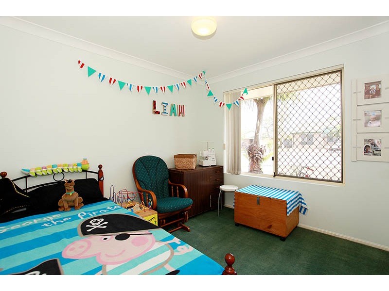 5 Mckenzie Court, Crestmead QLD 4132