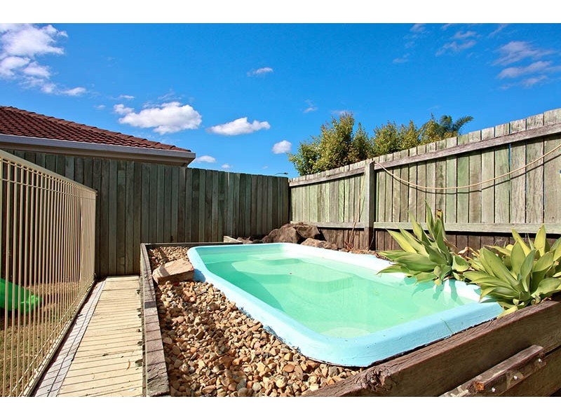 5 Mckenzie Court, Crestmead QLD 4132