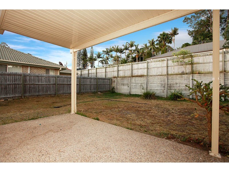 10 Blueberry Ash Ct, Boronia Heights QLD 4124