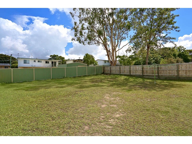 8 Bloodwood St, Crestmead QLD 4132