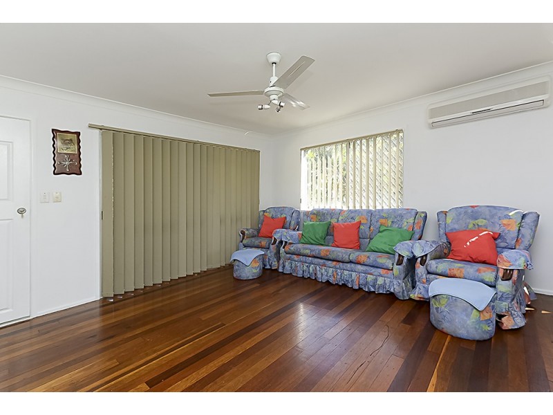 69 Fourth Ave, Marsden QLD 4132