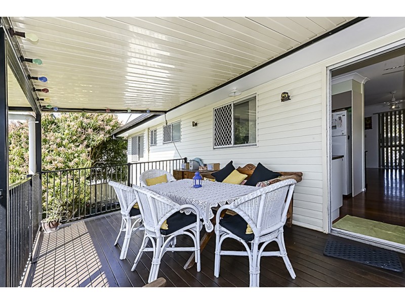 69 Fourth Ave, Marsden QLD 4132