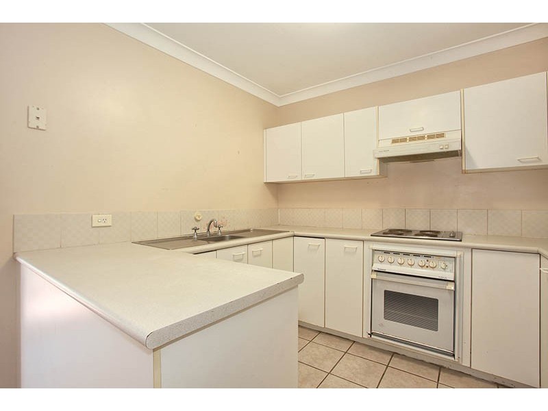 5/8 Monash Road, Loganlea QLD 4131