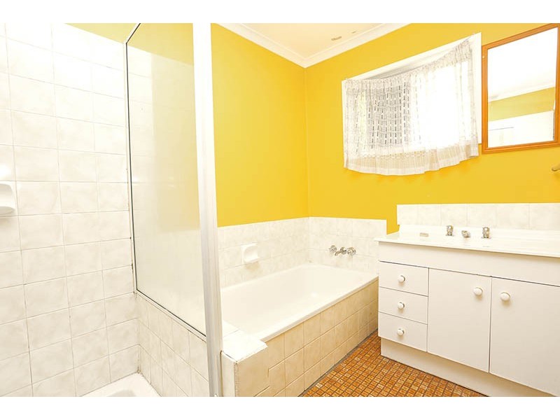 60 Bluegum Drive, Marsden QLD 4132