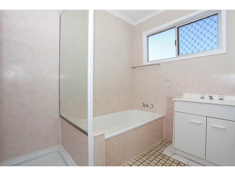 12 Waters Street, Waterford West QLD 4133
