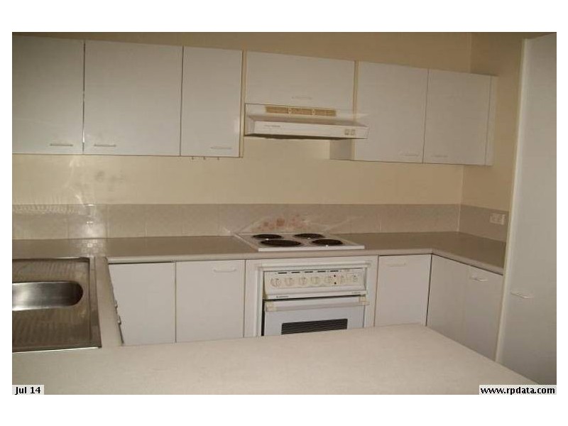 1/8 Monash Road, Loganlea QLD 4131