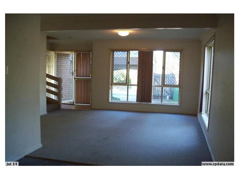 1/8 Monash Road, Loganlea QLD 4131
