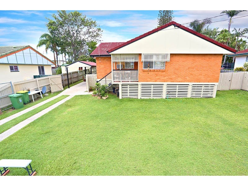 16 Avoca Street, Woodridge QLD 4114