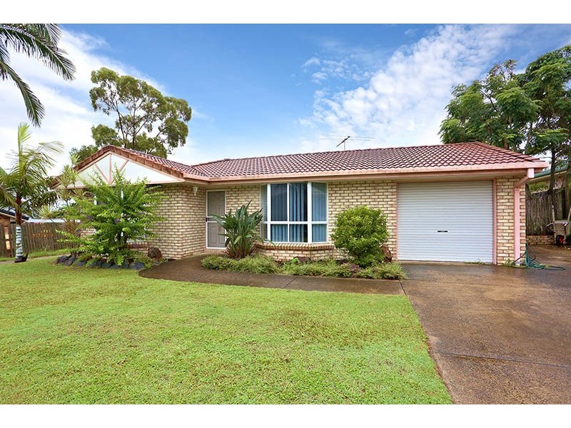 18 Debanie Court, Marsden QLD 4132
