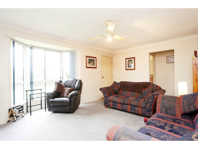 18 Debanie Court, Marsden QLD 4132