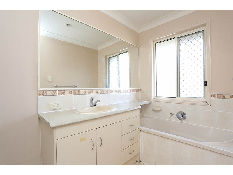 44 FIRST AVE, Marsden QLD 4132