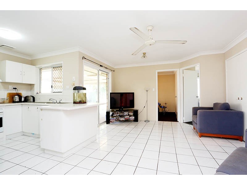 27 Jay Street, Marsden QLD 4132