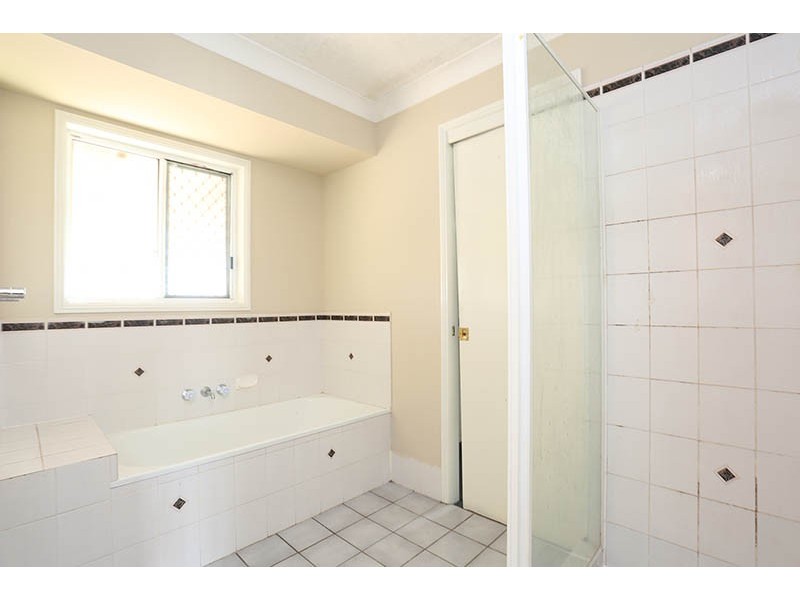 27 Jay Street, Marsden QLD 4132