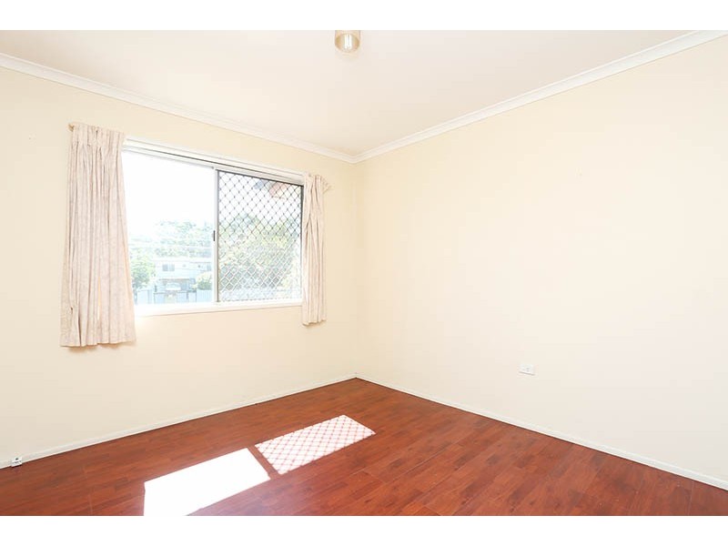 33 Coachwood Street, Crestmead QLD 4132