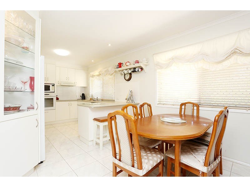 34 Hickory St, Marsden QLD 4132