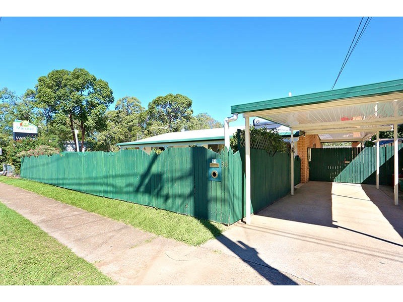 34 Hickory St, Marsden QLD 4132