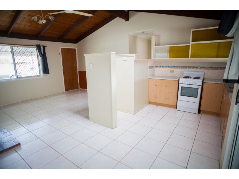 20 Woodburn St, Marsden QLD 4132