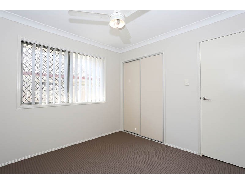 5 Elcock Ave, Crestmead QLD 4132