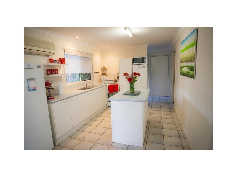16 Maple Street, Marsden QLD 4132