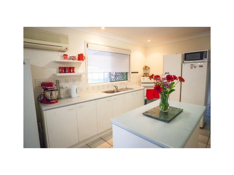 16 Maple Street, Marsden QLD 4132