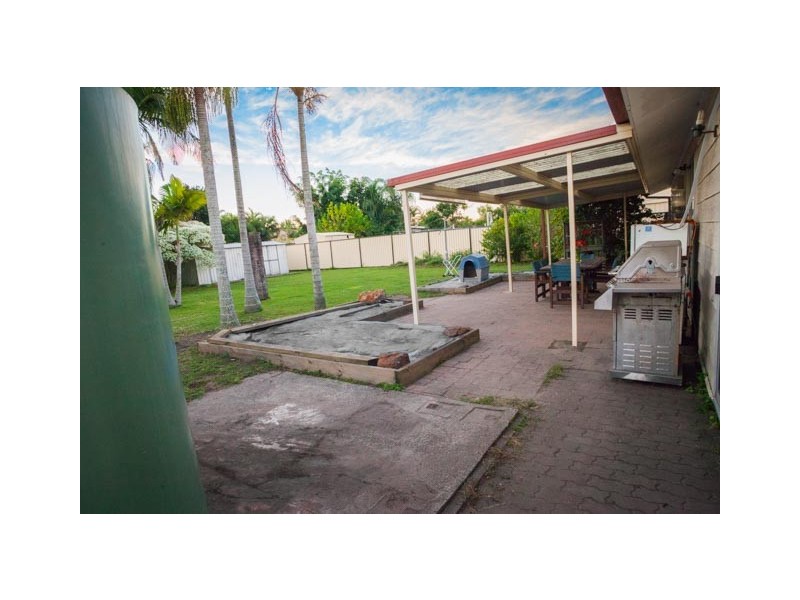 16 Maple Street, Marsden QLD 4132