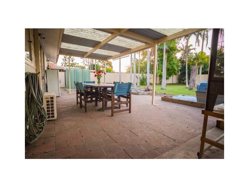 16 Maple Street, Marsden QLD 4132