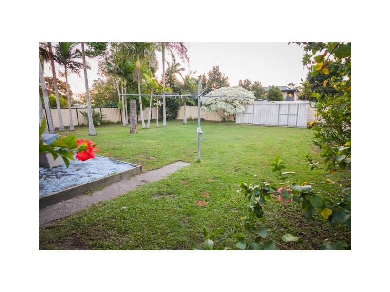 16 Maple Street, Marsden QLD 4132