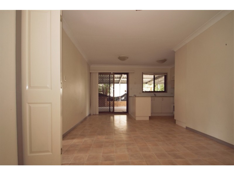 103 Waratah Drive, Crestmead QLD 4132