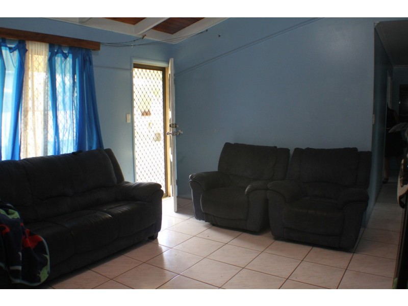 8 Dayana, Marsden QLD 4132