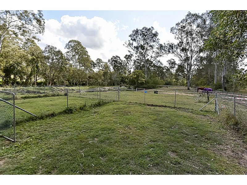 Logan Reserve QLD 4133