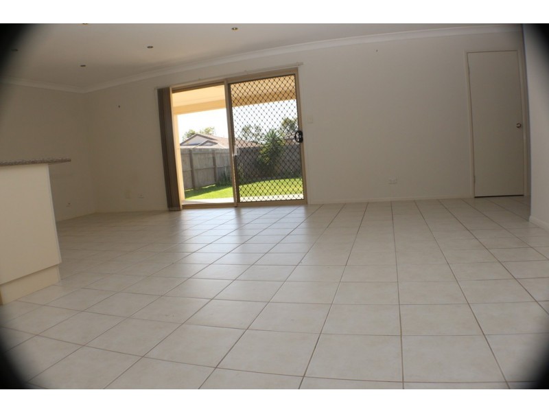 33A Mark Lane, Waterford West QLD 4133