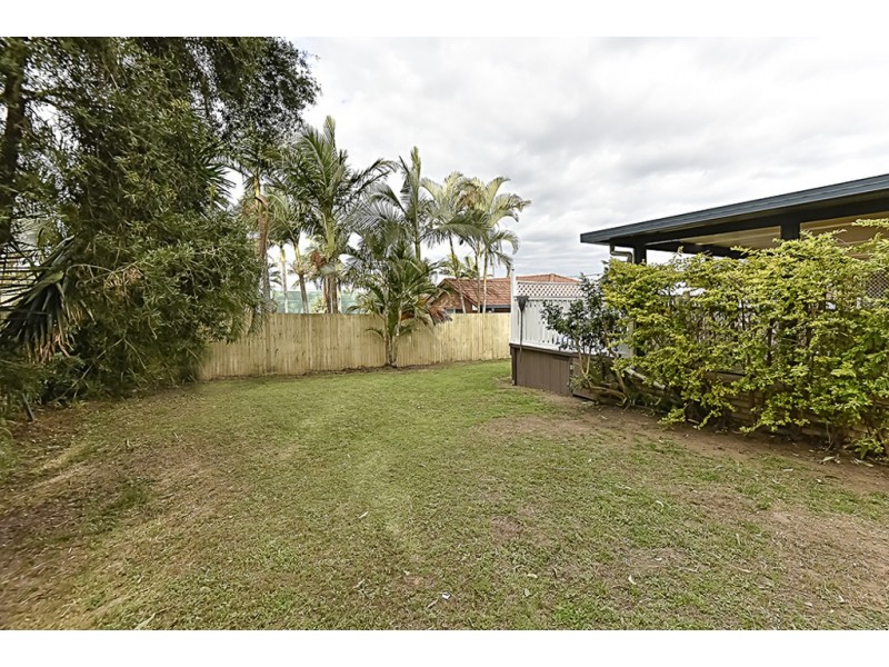 5 Iberis Court, Regents Park QLD 4118