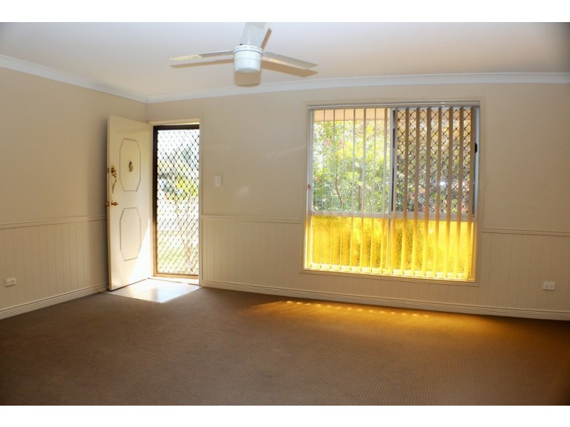 33 Bluegum Drive, Marsden QLD 4132