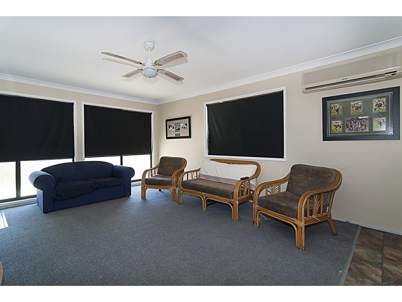 2 Wilga Street, Crestmead QLD 4132