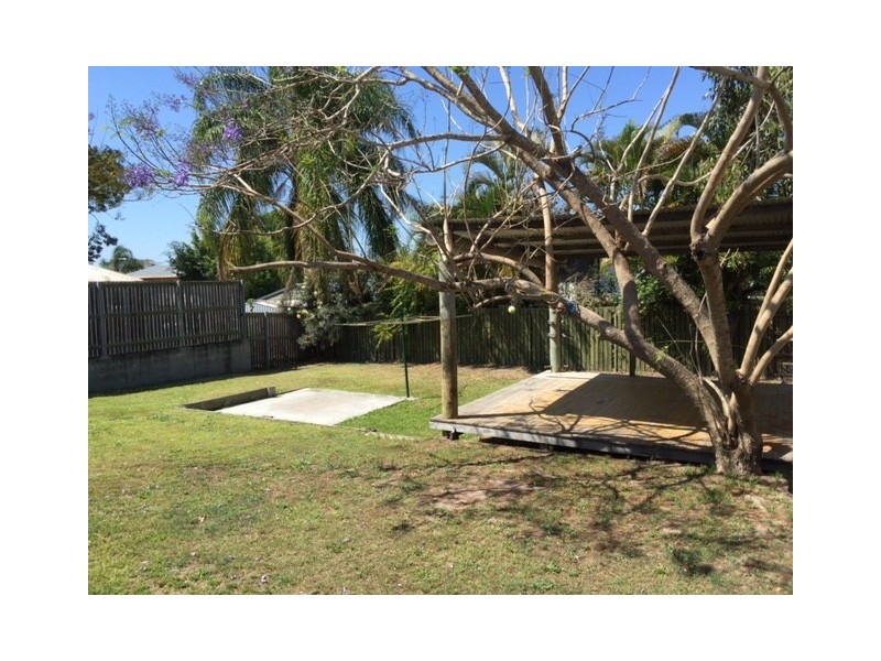 16 Myrtle Street, Waterford West QLD 4133