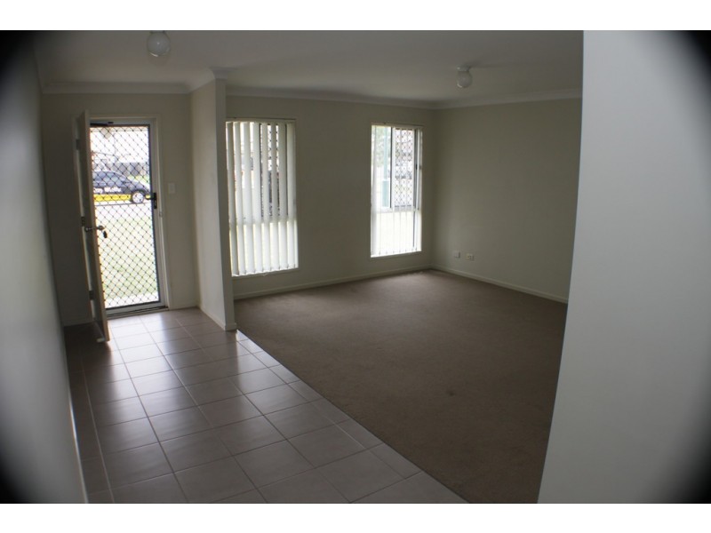 24 Lucy Street, Marsden QLD 4132